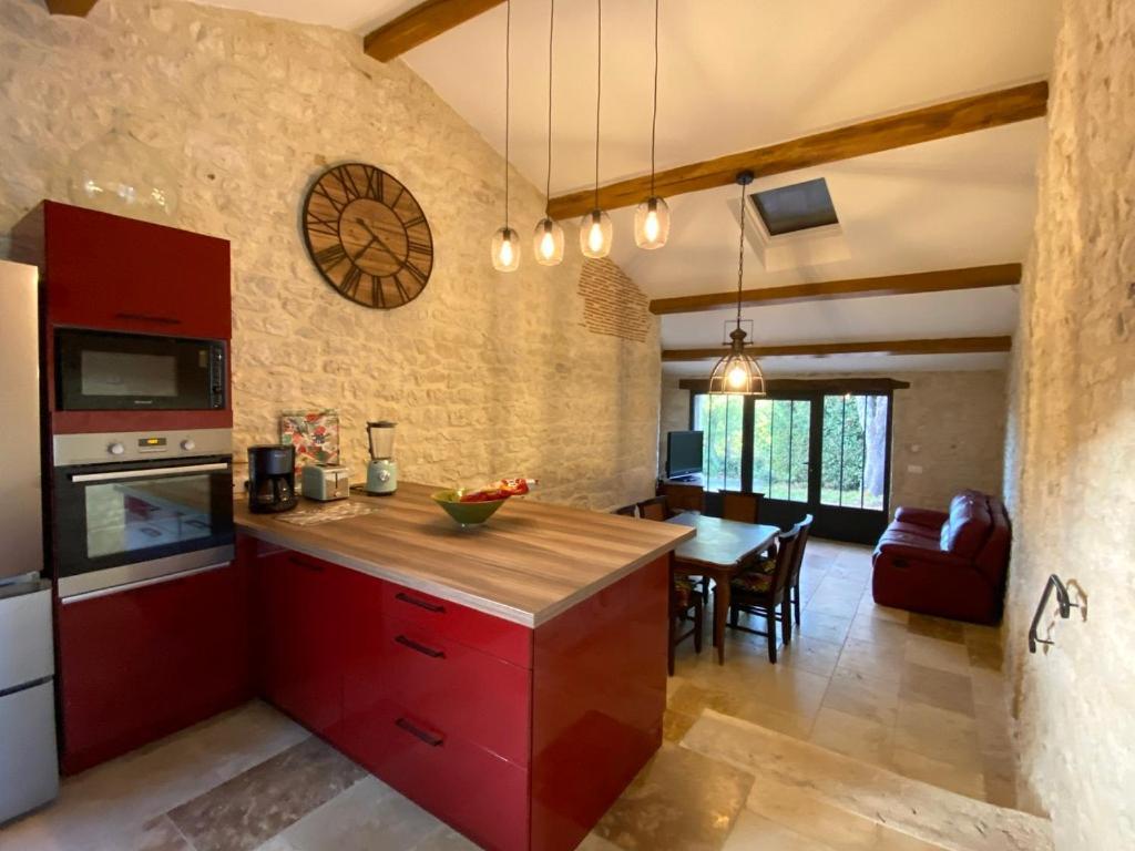 Mauroux  Maison De Village, Charme Et Confort מראה חיצוני תמונה